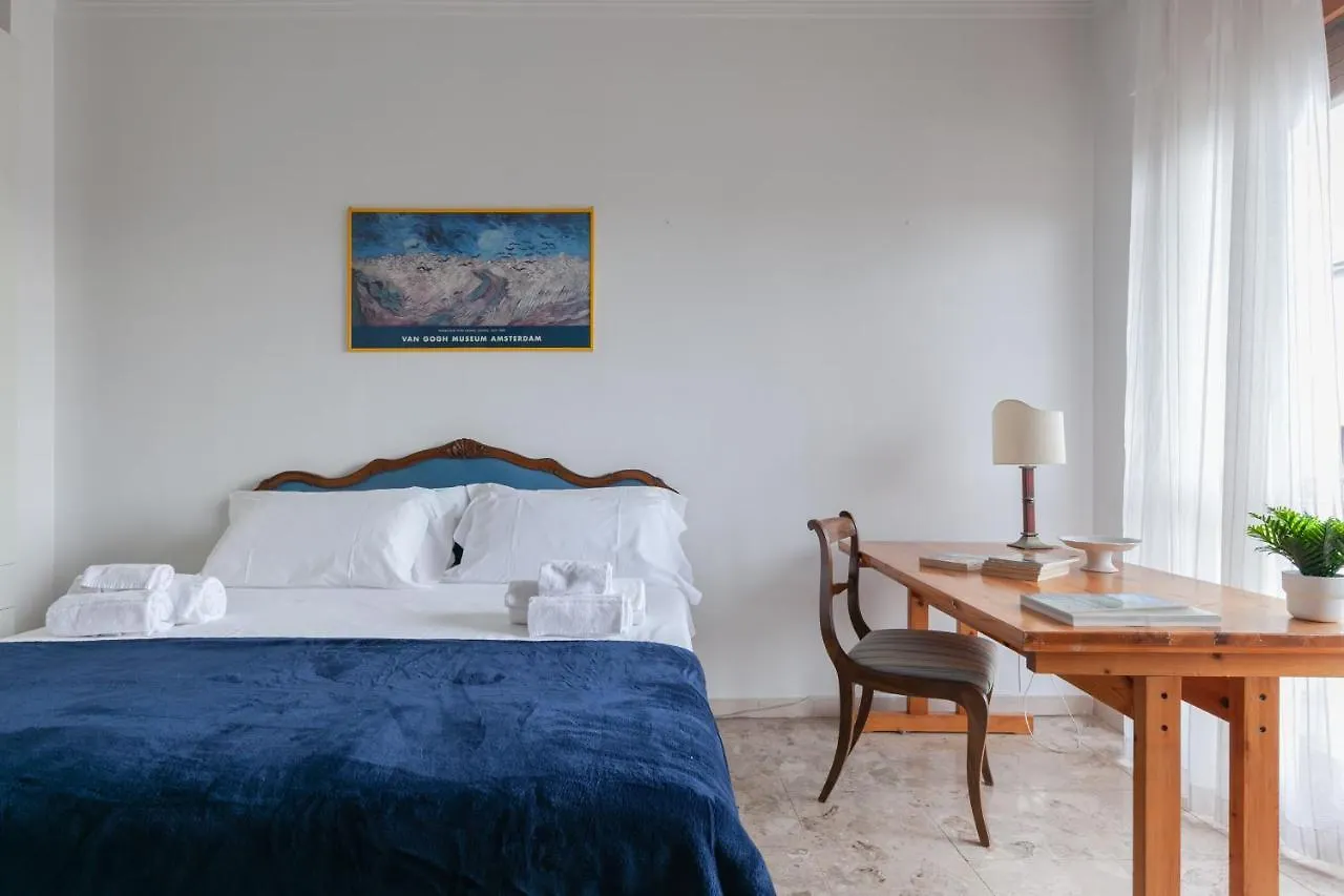 Pisa Bright Penthouse With Panoramic View公寓