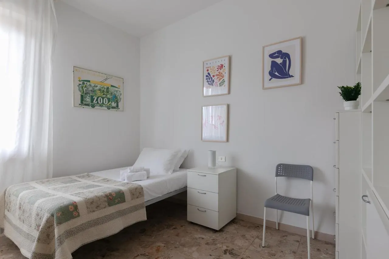 Pisa Bright Penthouse With Panoramic View公寓 0*,  意大利
