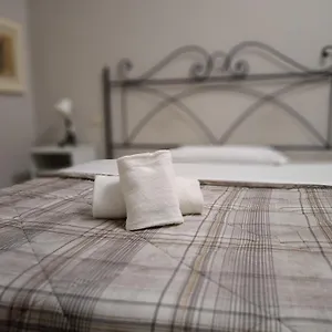 6 Keys Bed & Breakfast