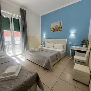  Bed & Breakfast Hello