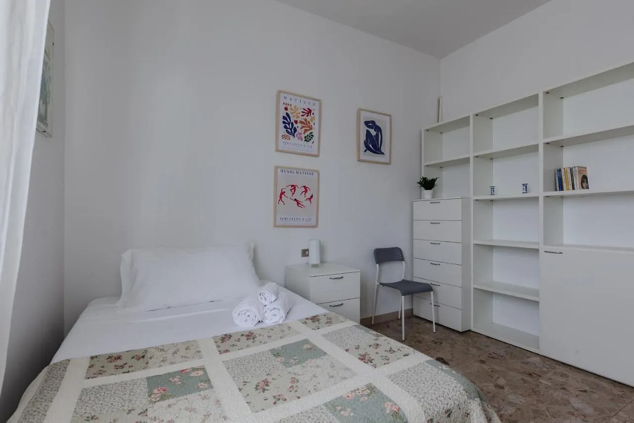 Pisa Bright Penthouse With Panoramic View Apartment